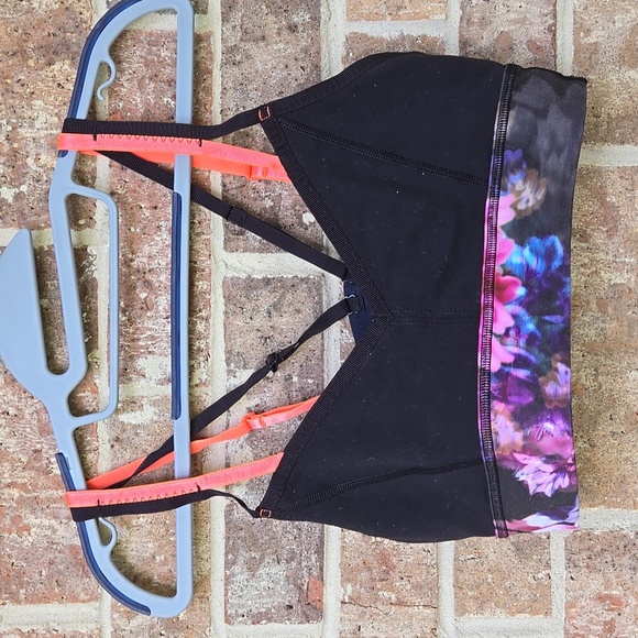 Lululemon Flip Your Dog Bra Size 8 - Picture 2 of 5